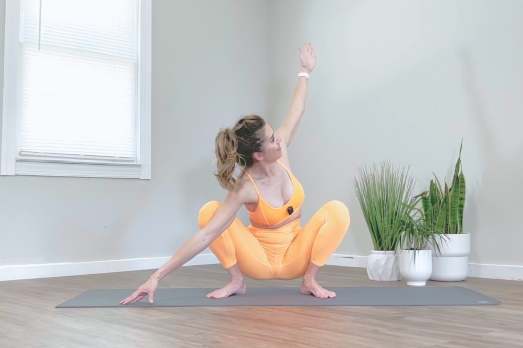 Ultimate Guide How to Garland Pose/Yogi Squat/Malasana + Anatomy