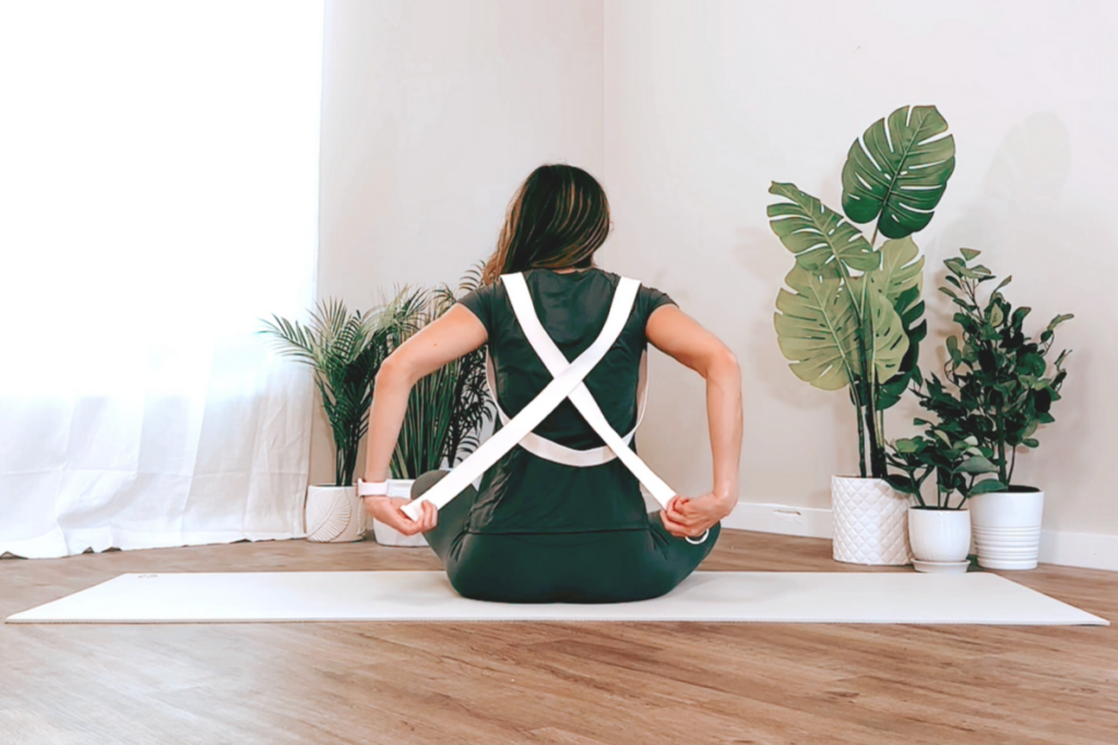 JenBellYoga - Better posture with a yoga strap